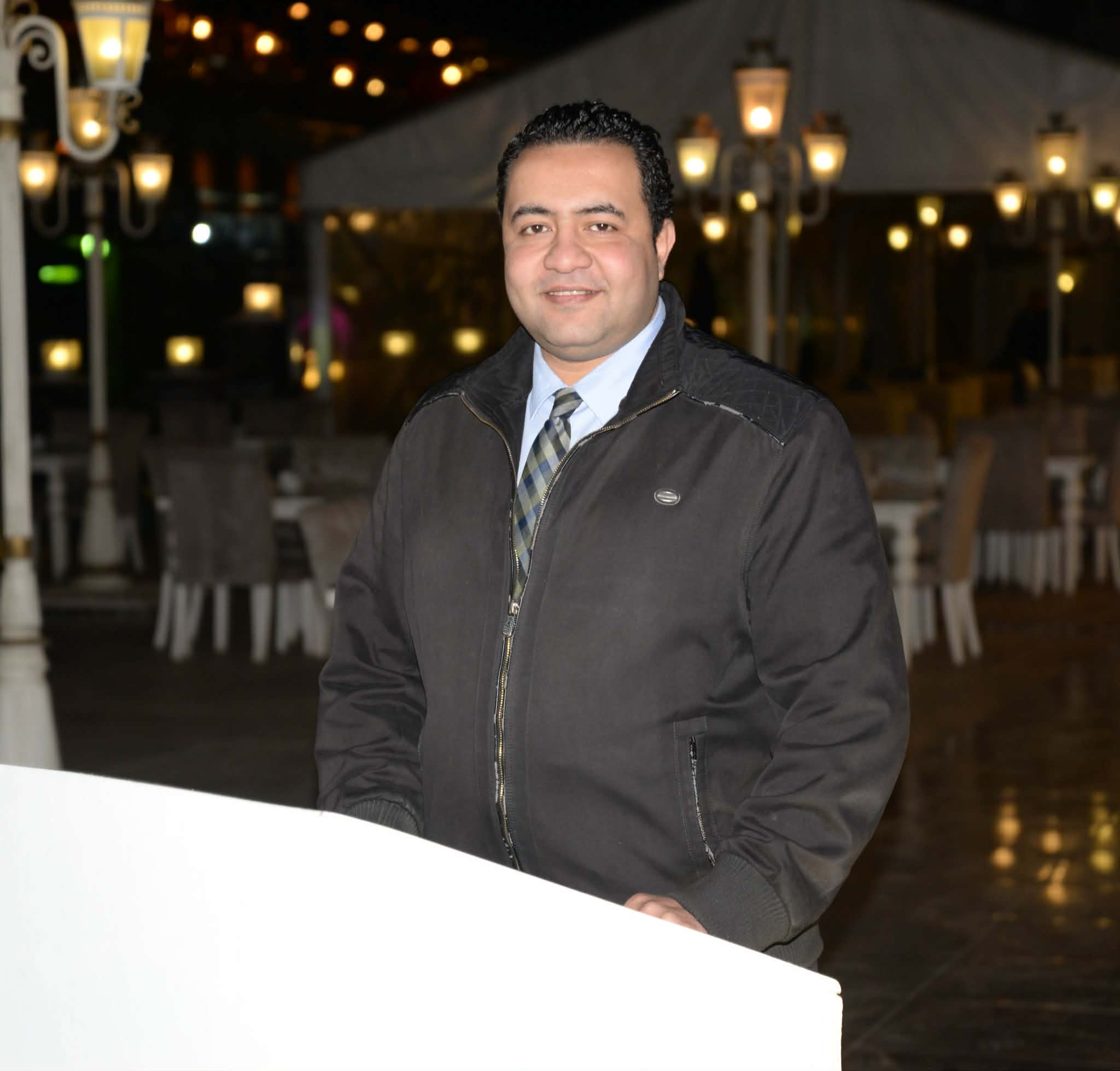 أحمد عبده.. 23 عامًا من الخبرة في إدارة وتشغيل المطاعم