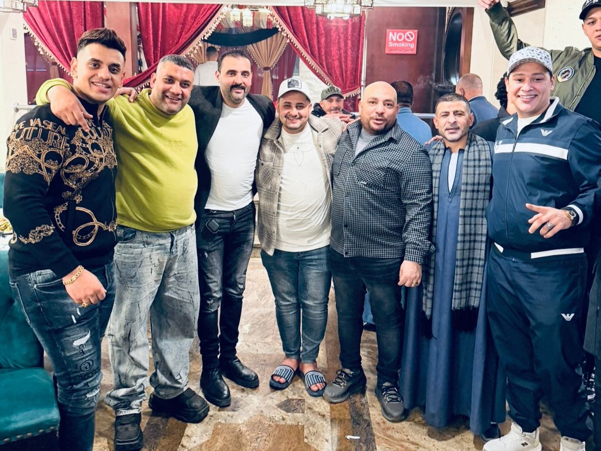 المعلم قطر صابر والمعلم أحمد قورة يجمعان نجوم المجتمع في حفل إفطار بـ “صبحي كابر”